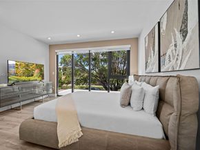 4740 Alton Rd, Miami Beach FL 33140