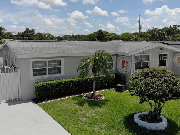 7150 Coolidge St, Hollywood FL 33024