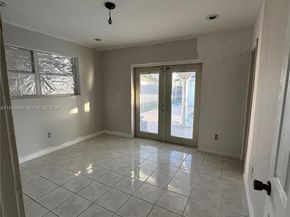 7150 Coolidge St, Hollywood FL 33024