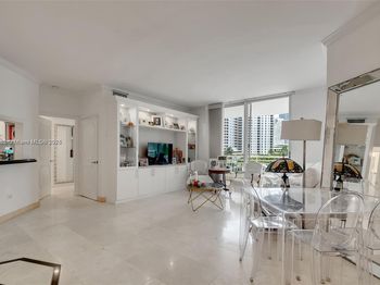 888 Brickell Key Dr