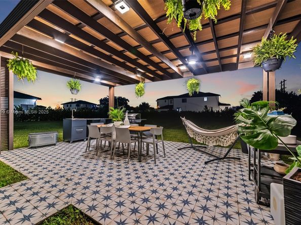 5000 SW 159th Ave, Southwest Ranches FL 33331