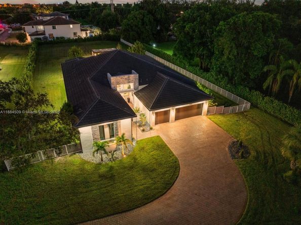 5000 SW 159th Ave, Southwest Ranches FL 33331