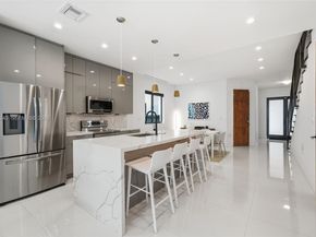 3061 SW 21st Ter 3061, Miami FL 33145