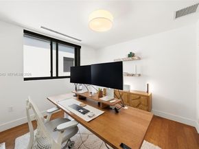 3061 SW 21st Ter 3061, Miami FL 33145