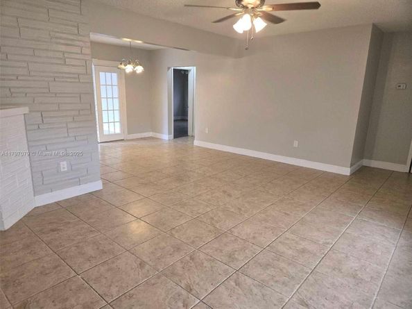 7917 Juniper St, Miramar FL 33023