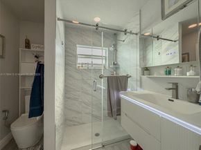 1260 NW 112th Way, Coral Springs FL 33071