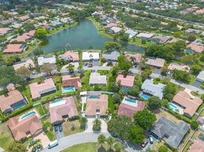 1260 NW 112th Way, Coral Springs FL 33071