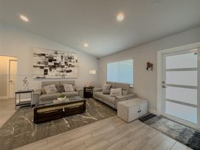 1260 NW 112th Way, Coral Springs FL 33071