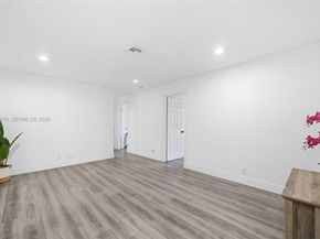 8555 NW 25th Pl, Coral Springs FL 33065