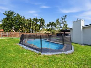 8555 NW 25th Pl, Coral Springs FL 33065