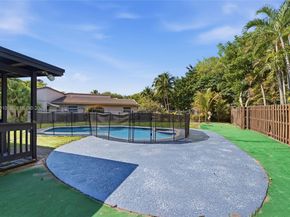 8555 NW 25th Pl, Coral Springs FL 33065