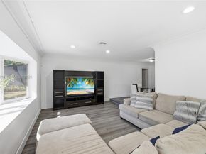 8555 NW 25th Pl, Coral Springs FL 33065