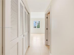 19236 Fisher Island Dr 19236, Miami Beach FL 33109