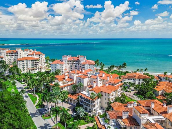 19236 Fisher Island Dr 19236, Miami Beach FL 33109