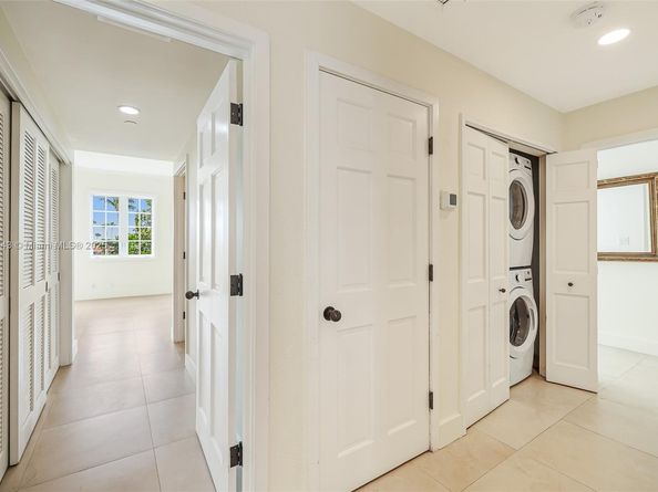 19236 Fisher Island Dr 19236, Miami Beach FL 33109