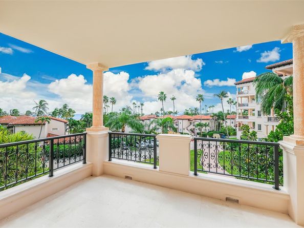 19236 Fisher Island Dr 19236, Miami Beach FL 33109