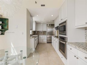 19236 Fisher Island Dr 19236, Miami Beach FL 33109