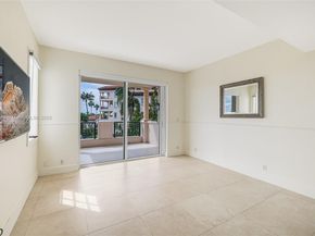 19236 Fisher Island Dr 19236, Miami Beach FL 33109