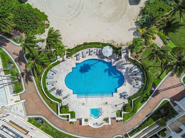 19236 Fisher Island Dr 19236, Miami Beach FL 33109