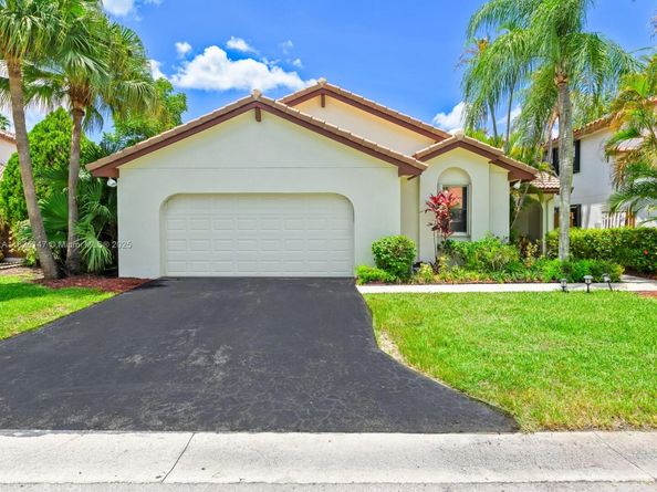 2202 Charleston, Weston FL 33326
