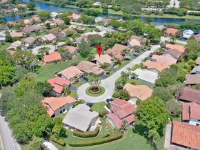 2202 Charleston, Weston FL 33326