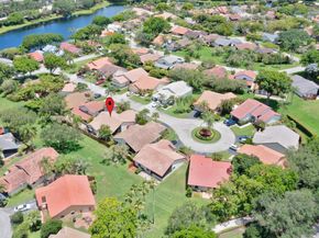 2202 Charleston, Weston FL 33326
