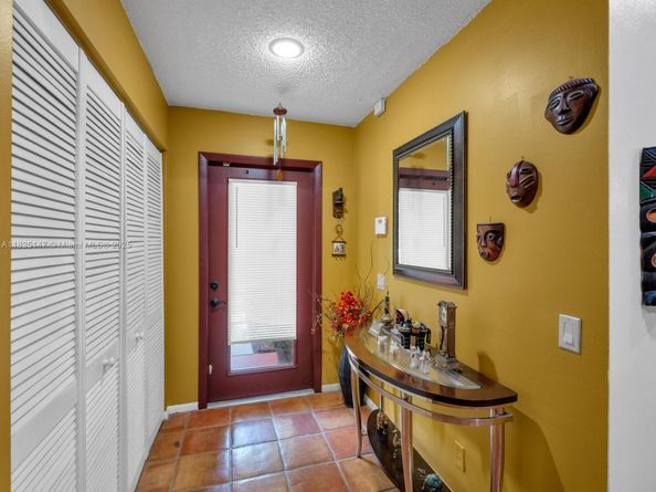 2202 Charleston, Weston FL 33326