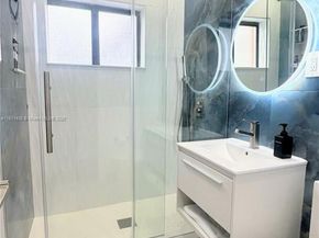 3134 Carter St, Miami FL 33133