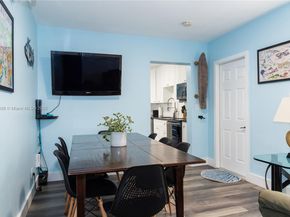 3134 Carter St, Miami FL 33133