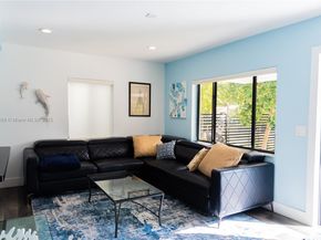 3134 Carter St, Miami FL 33133