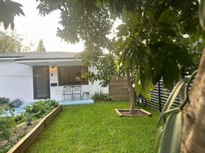 3134 Carter St, Miami FL 33133