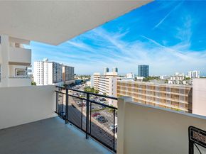 401 Golden Isles Dr 902, Hallandale Beach FL 33009