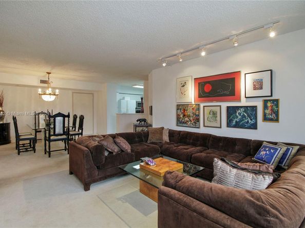 3400 NE 192nd St 307, Aventura FL 33180