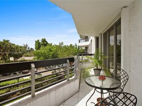 3400 NE 192nd St 307, Aventura FL 33180