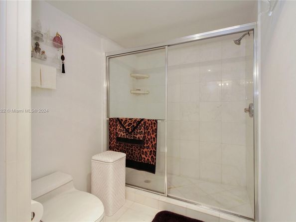 3400 NE 192nd St 307, Aventura FL 33180