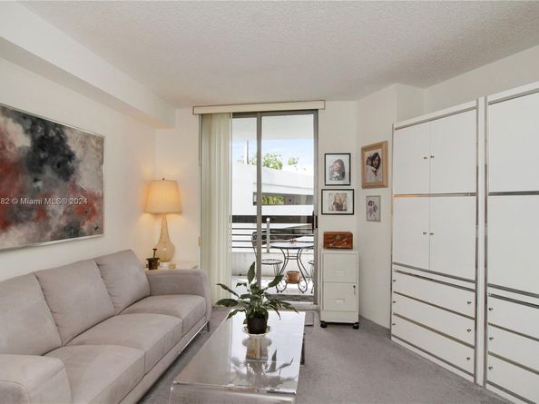 3400 NE 192nd St 307, Aventura FL 33180