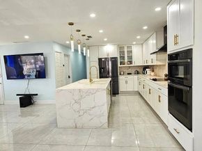 9770 SW 13th Ter, Miami FL 33174