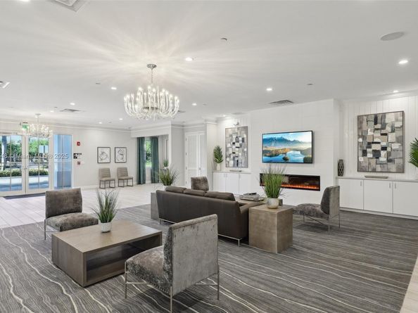 4204 Veleiros Ave, Deerfield Beach FL 33064