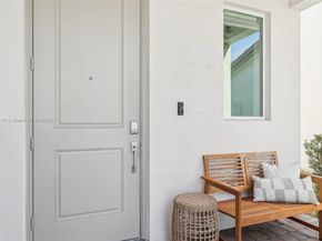 4204 Veleiros Ave, Deerfield Beach FL 33064