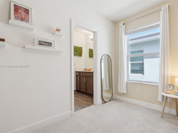 4204 Veleiros Ave, Deerfield Beach FL 33064