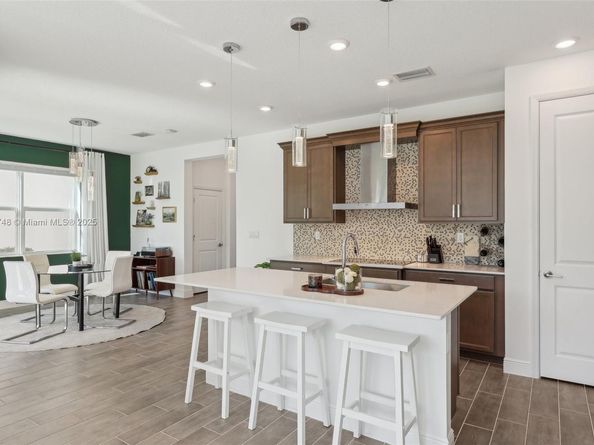 4204 Veleiros Ave, Deerfield Beach FL 33064