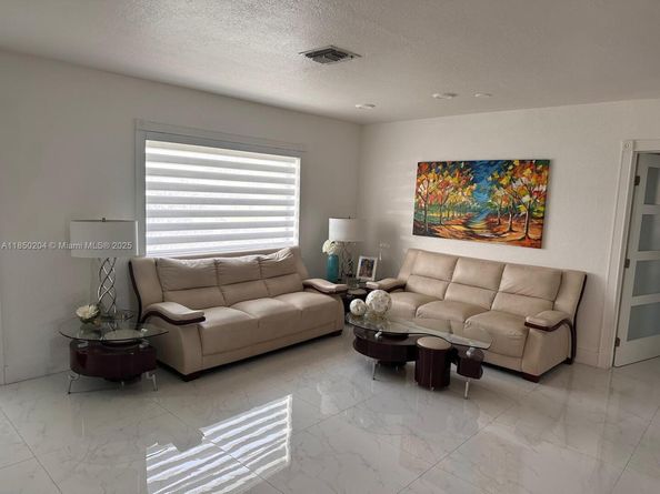 12812 SW 47th Ter, Miami FL 33175