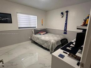 12812 SW 47th Ter, Miami FL 33175