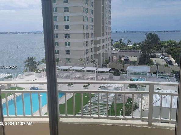 770 Claughton Island Dr 810, Miami FL 33131
