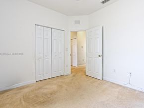 1015 NE 41st Pl, Homestead FL 33033
