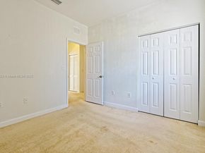 1015 NE 41st Pl, Homestead FL 33033