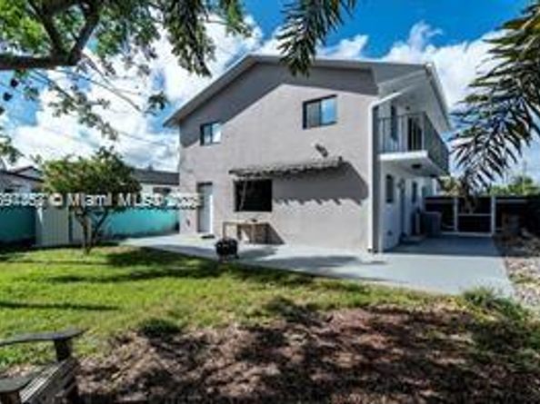 2729 SW 67th Ave, Miami FL 33155