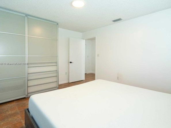 2729 SW 67th Ave, Miami FL 33155