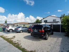 2729 SW 67th Ave, Miami FL 33155