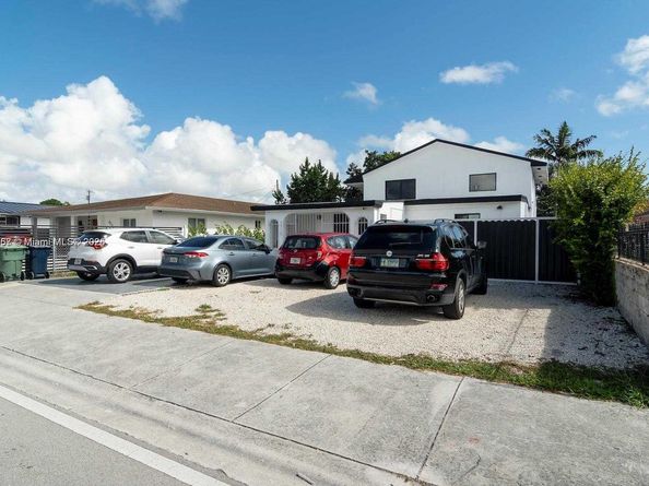 2729 SW 67th Ave, Miami FL 33155